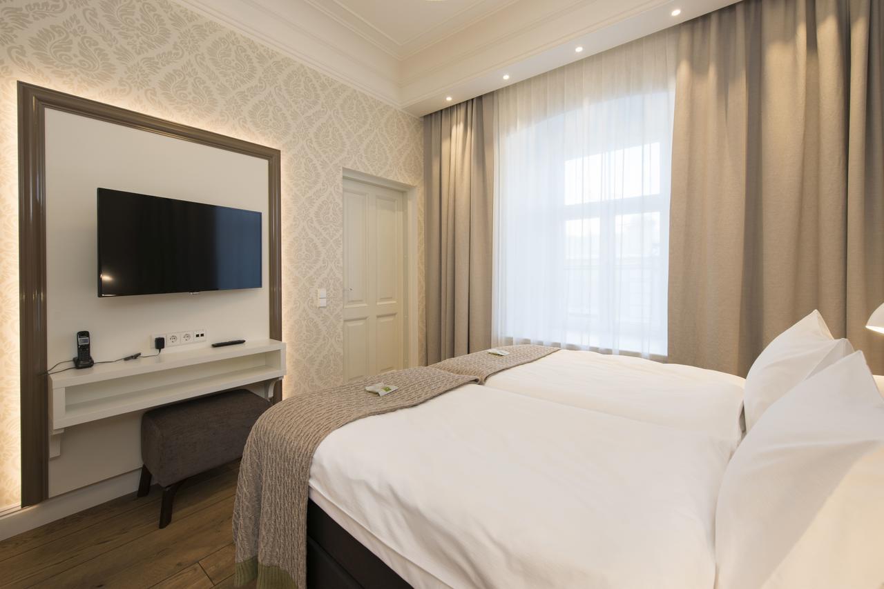 Lydia Hotel Tartu Exterior photo